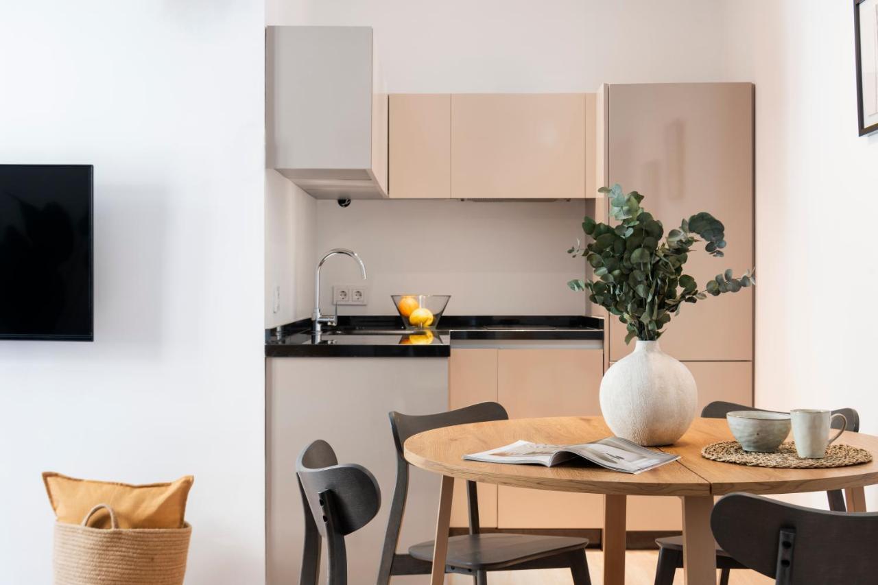 Suites Maestranza - Santas Patronas By Magno Apartments إشبيلية المظهر الخارجي الصورة