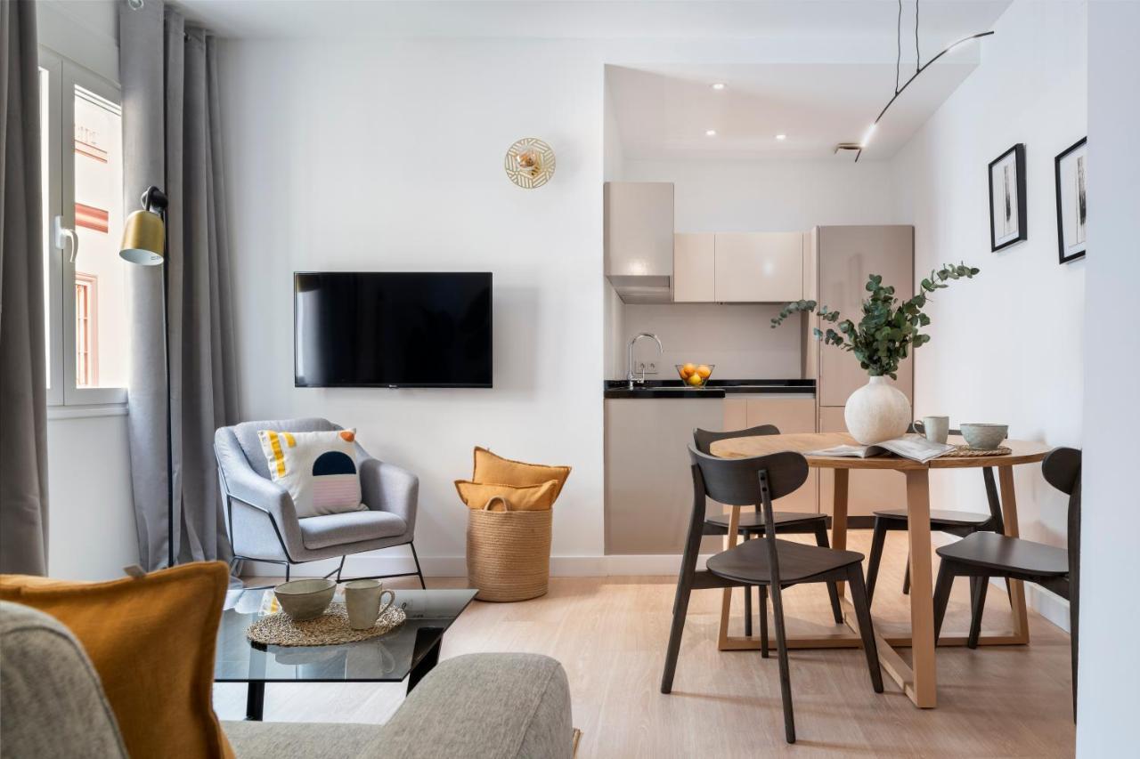 Suites Maestranza - Santas Patronas By Magno Apartments إشبيلية المظهر الخارجي الصورة