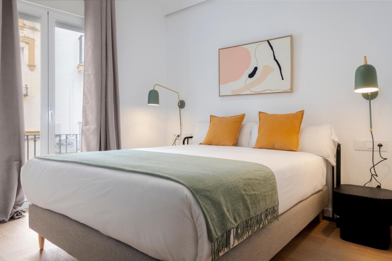 Suites Maestranza - Santas Patronas By Magno Apartments إشبيلية المظهر الخارجي الصورة