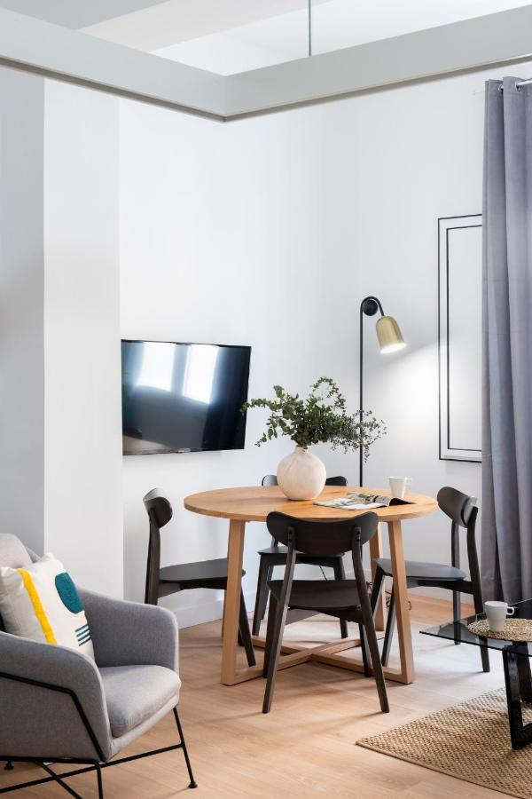 Suites Maestranza - Santas Patronas By Magno Apartments إشبيلية المظهر الخارجي الصورة
